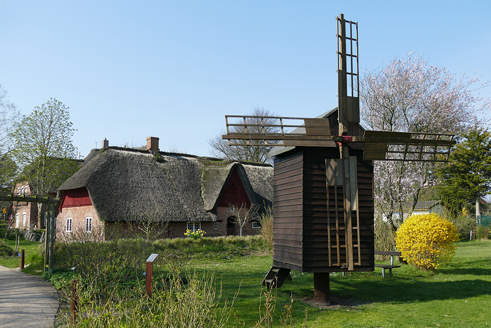 A mobile mill from Langness at the historic museum on the island of Foehr