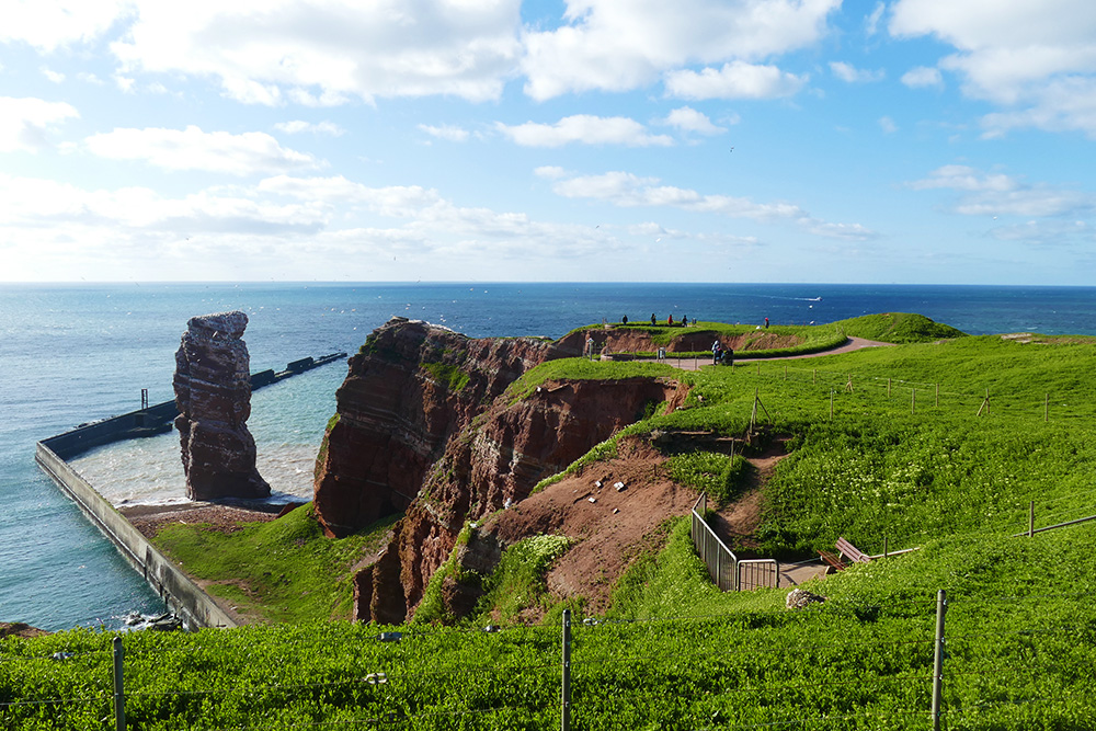 Die Lange Anna, Tall Anna, in Heligoland's most untouched northwestern part.